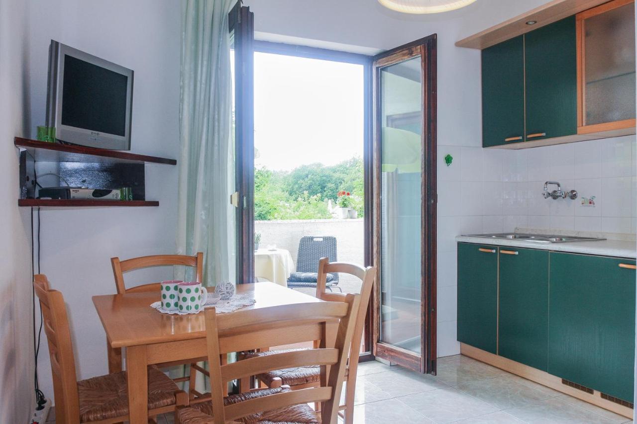 Apartment Suzy วานตาชิชี ภายนอก รูปภาพ